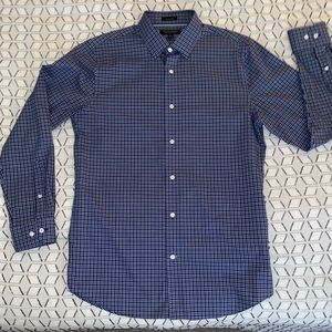 Banana Republic Mens, Size medium, navy plaid button down